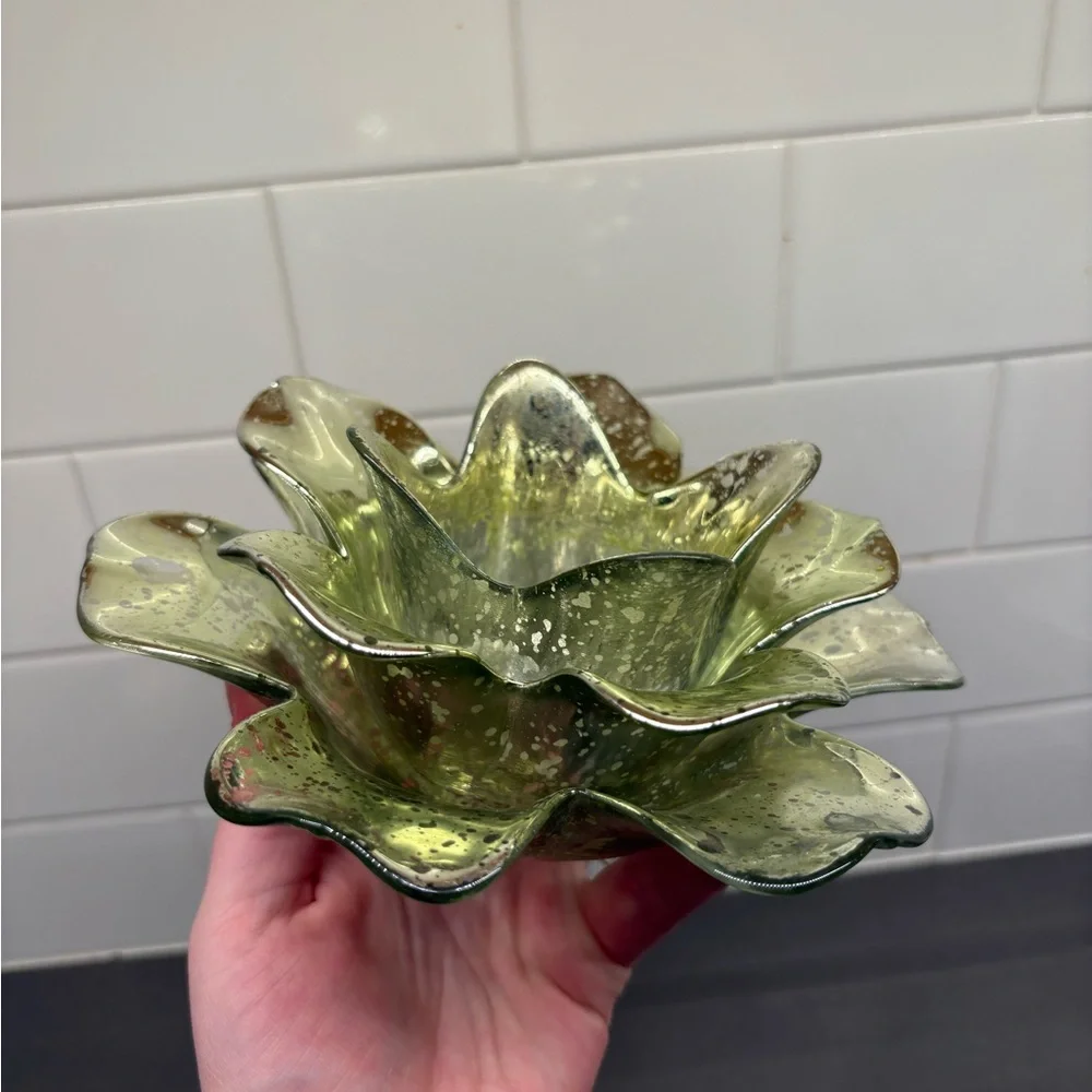 Silver and Green Glass Flower Candle Holder - Picture 3 of 6